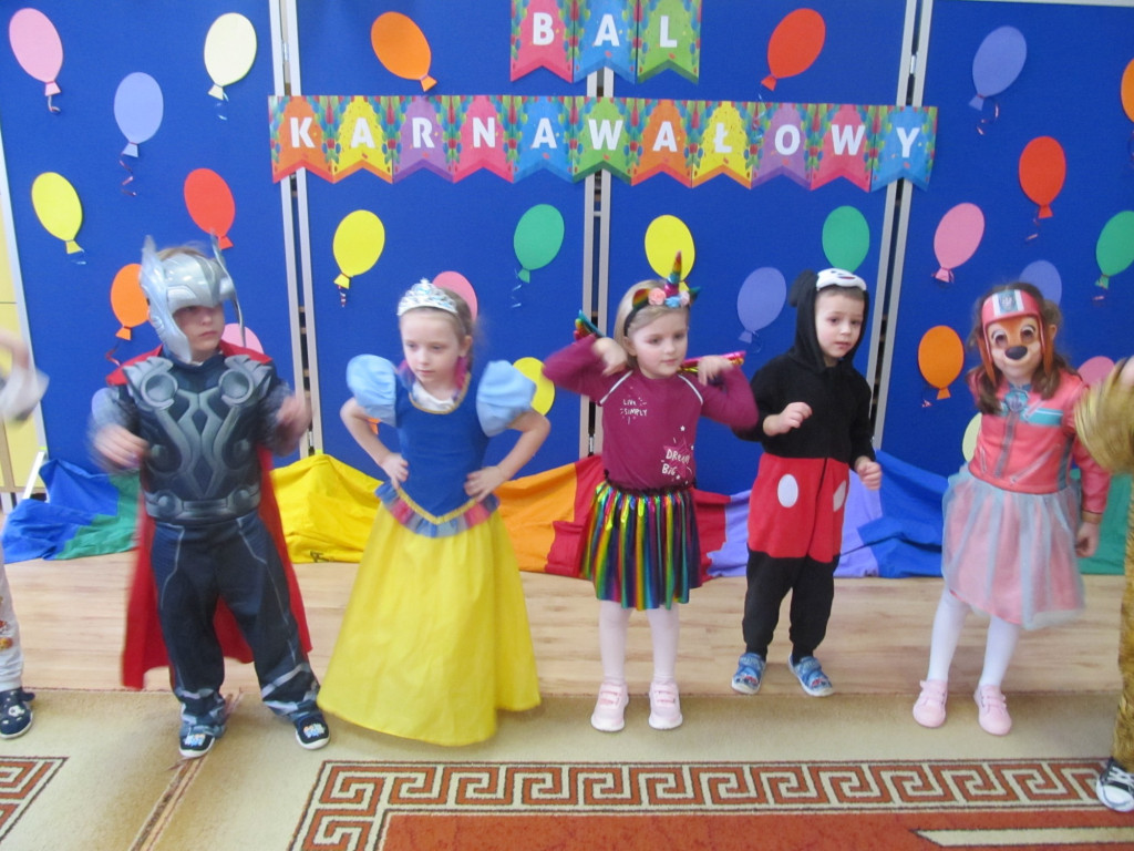 Karnawałowy bal przebierańców w Bobowej (6.02)