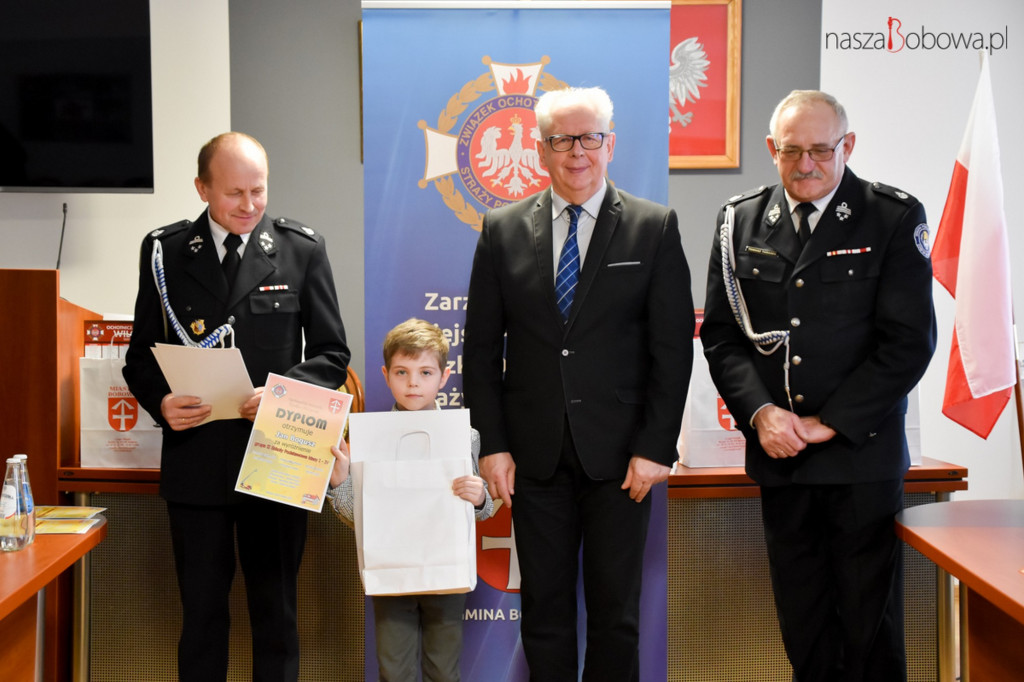 Laureaci gminnego etapu Ogólnopolskiego Strażackiego Konkursu Plastycznego