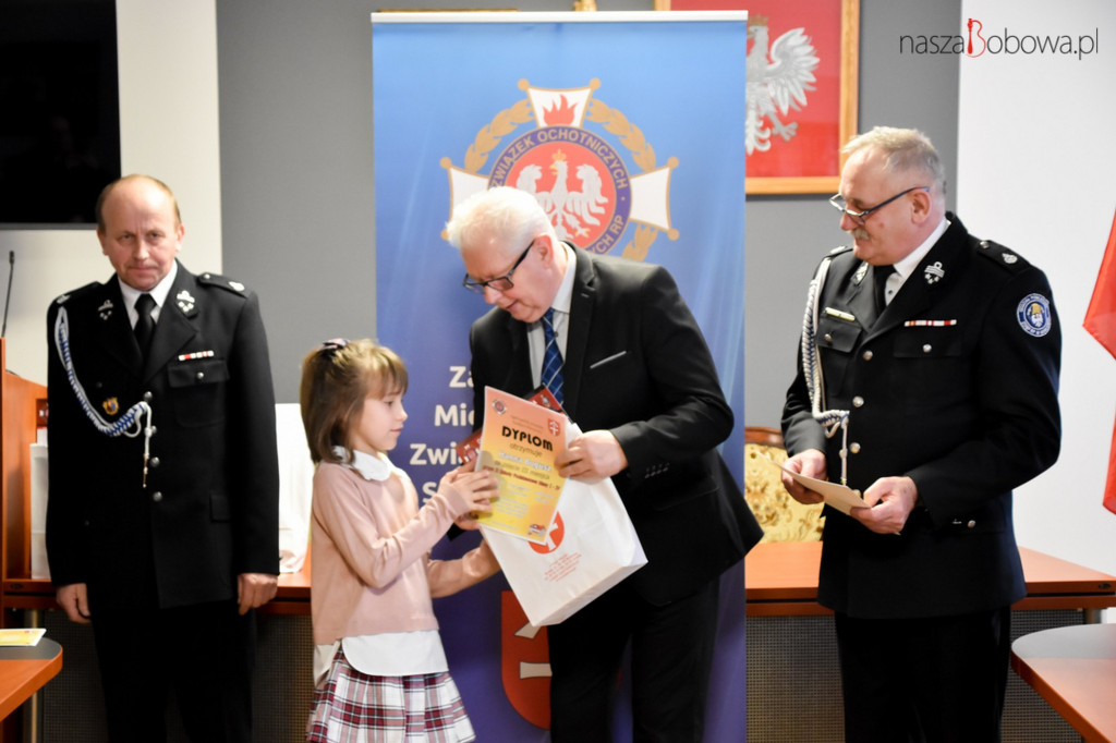 Laureaci gminnego etapu Ogólnopolskiego Strażackiego Konkursu Plastycznego