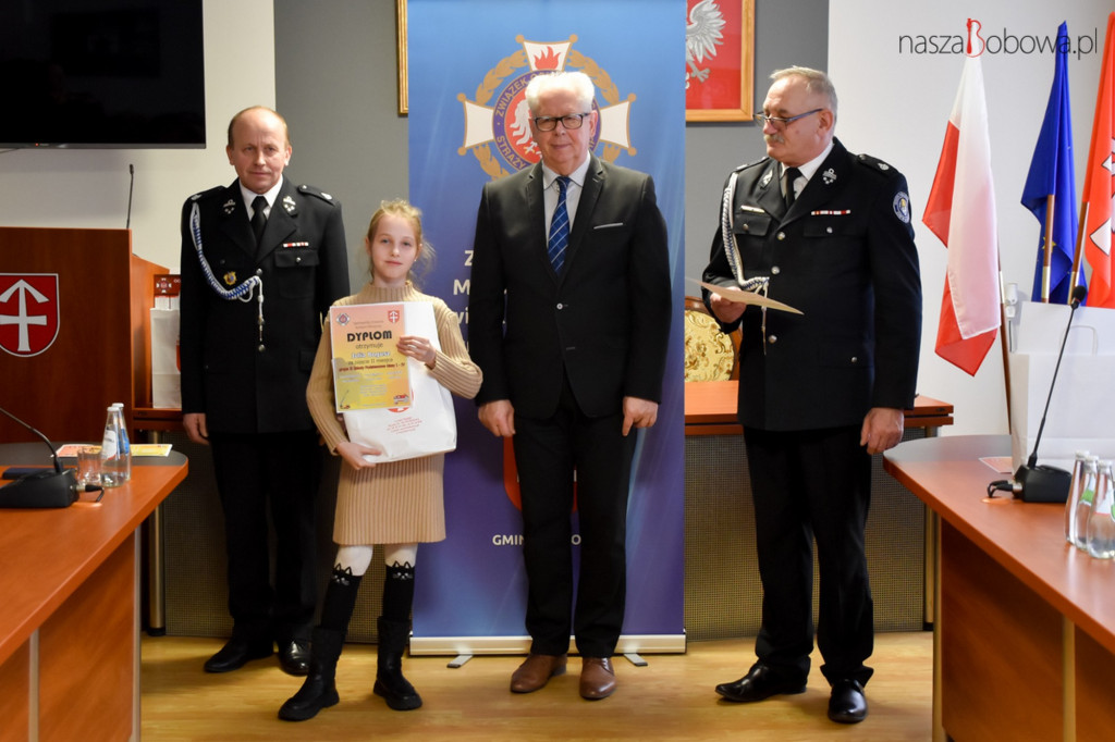 Laureaci gminnego etapu Ogólnopolskiego Strażackiego Konkursu Plastycznego