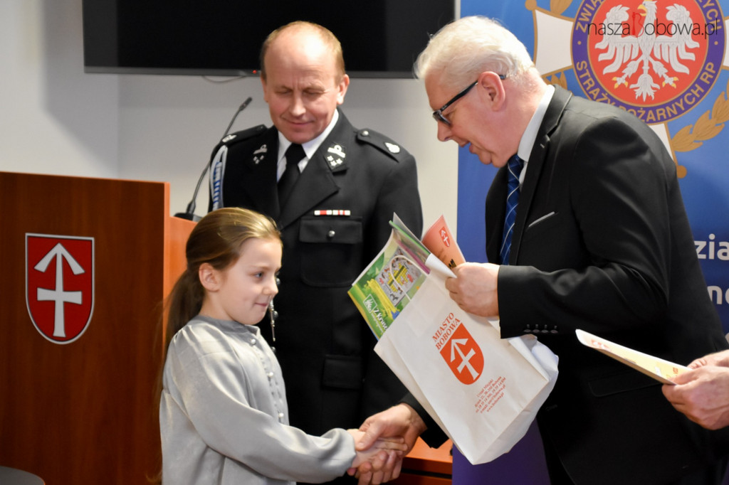 Laureaci gminnego etapu Ogólnopolskiego Strażackiego Konkursu Plastycznego