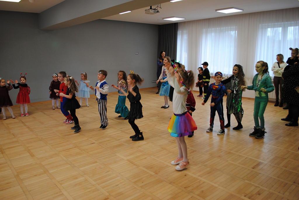 Bal Karnawałowy w Rożnowicach (11.02)