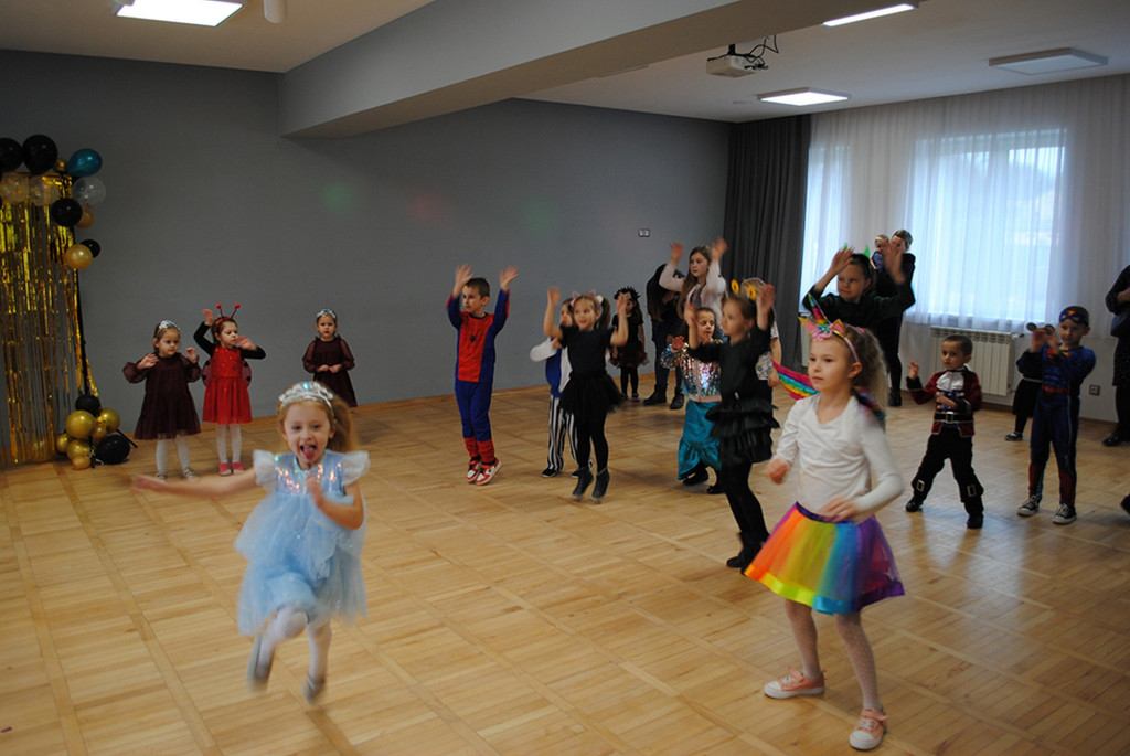 Bal Karnawałowy w Rożnowicach (11.02)