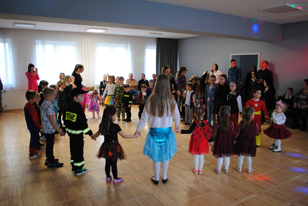 Bal Karnawałowy w Rożnowicach (11.02)