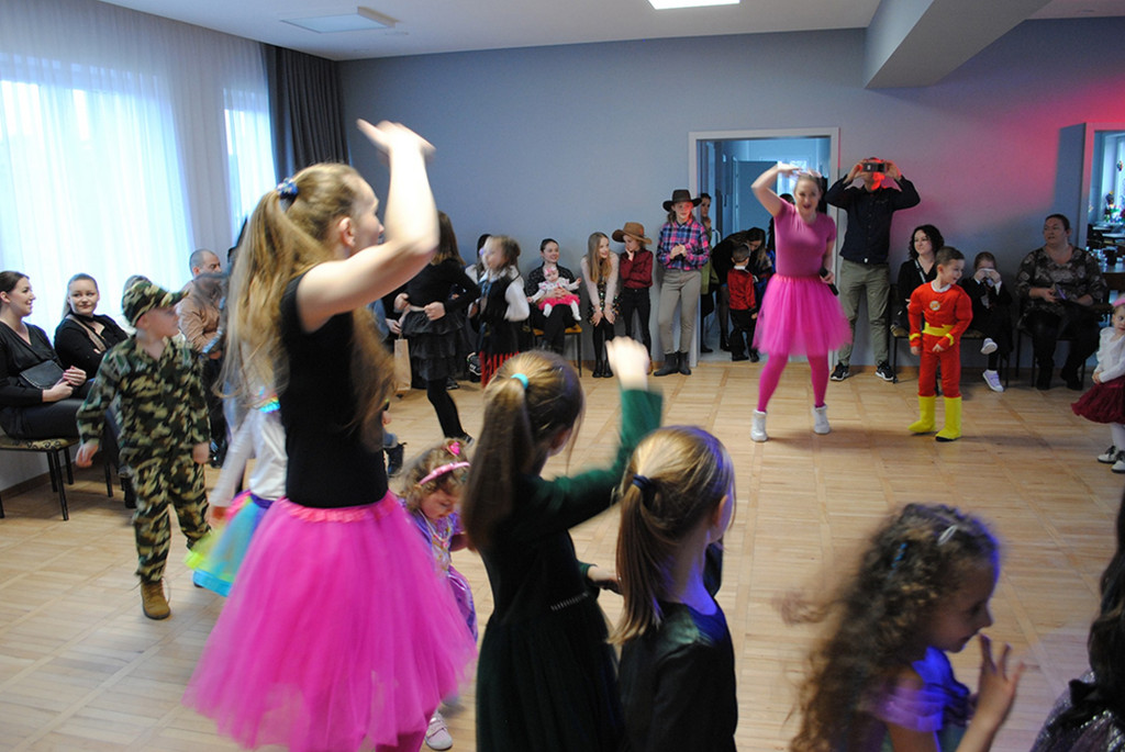 Bal Karnawałowy w Rożnowicach (11.02)