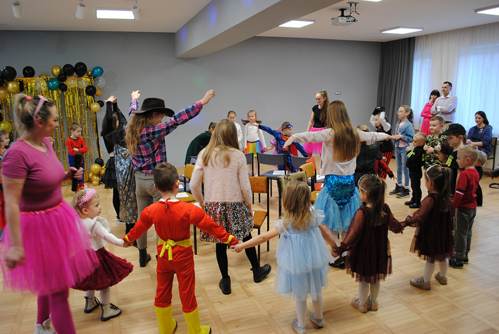 Bal Karnawałowy w Rożnowicach (11.02)