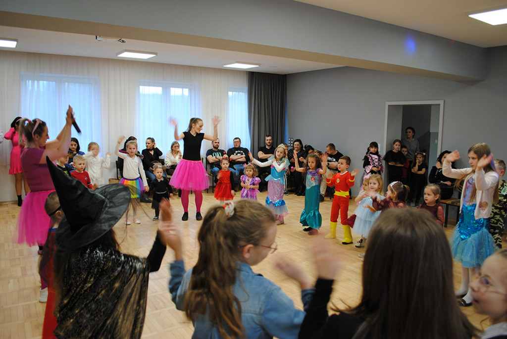 Bal Karnawałowy w Rożnowicach (11.02)