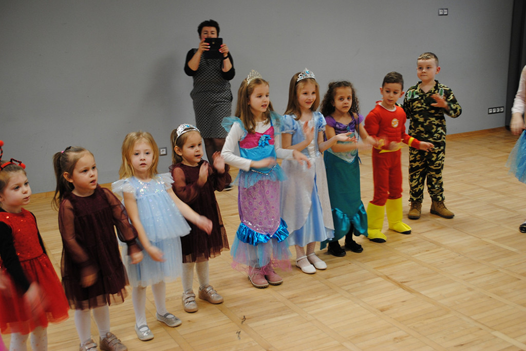 Bal Karnawałowy w Rożnowicach (11.02)