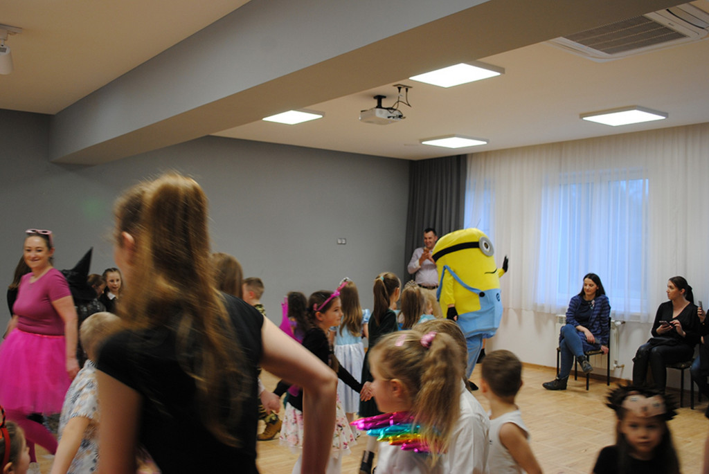 Bal Karnawałowy w Rożnowicach (11.02)