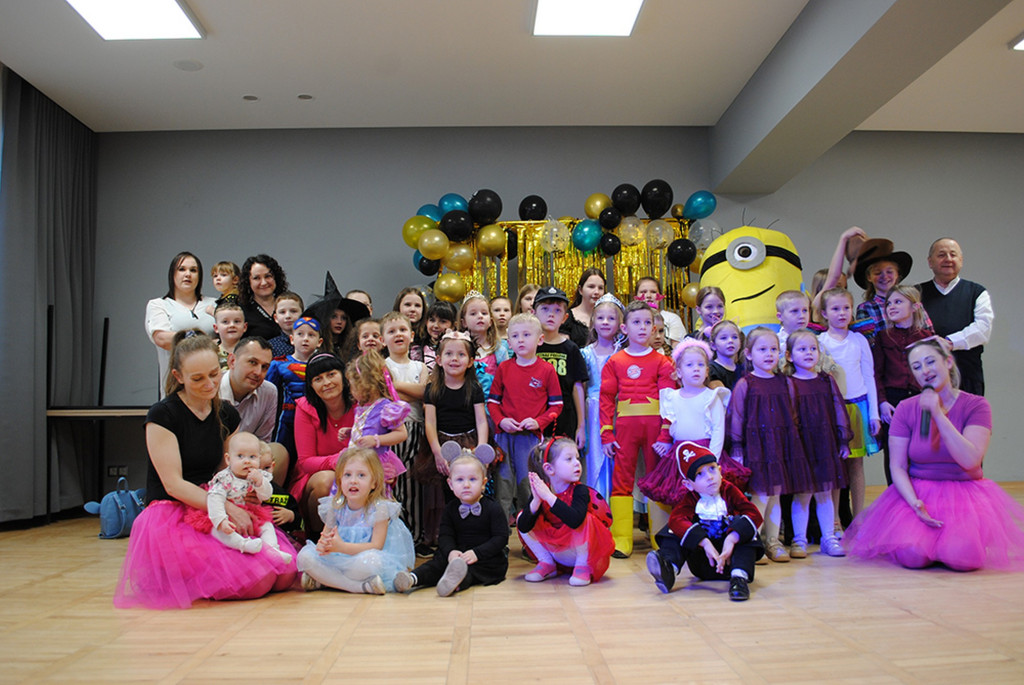 Bal Karnawałowy w Rożnowicach (11.02)