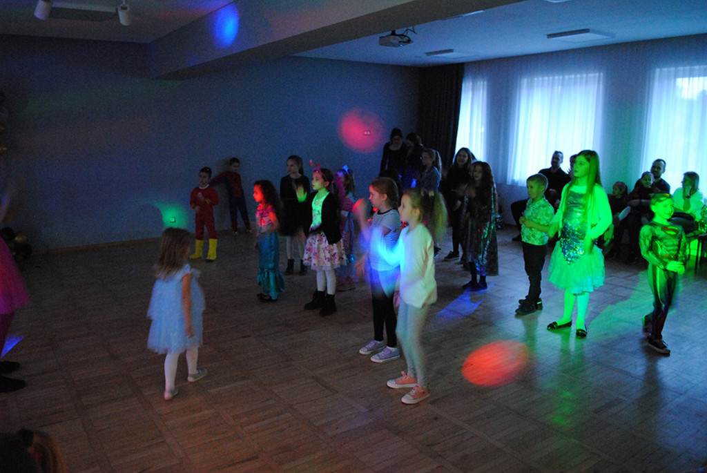 Bal Karnawałowy w Rożnowicach (11.02)