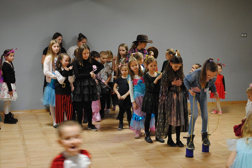 Bal Karnawałowy w Rożnowicach (11.02)