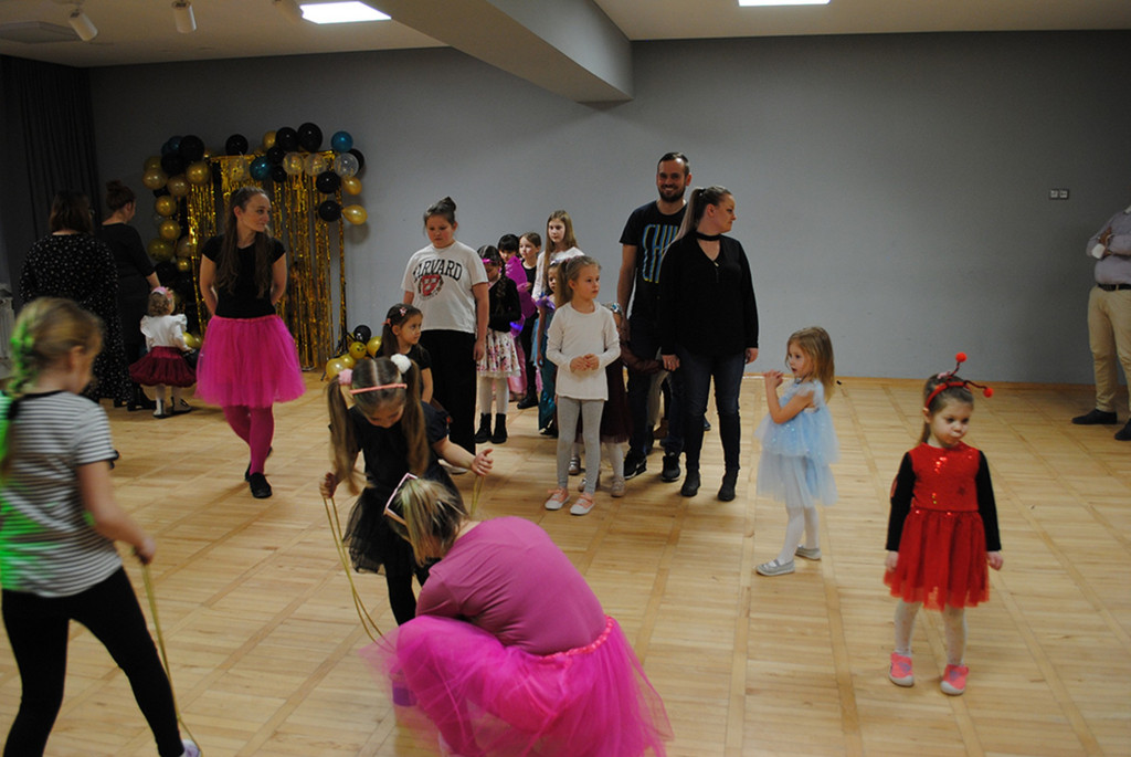 Bal Karnawałowy w Rożnowicach (11.02)