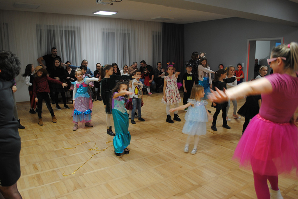 Bal Karnawałowy w Rożnowicach (11.02)