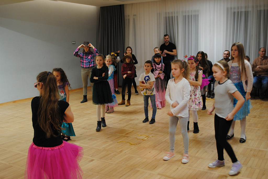 Bal Karnawałowy w Rożnowicach (11.02)