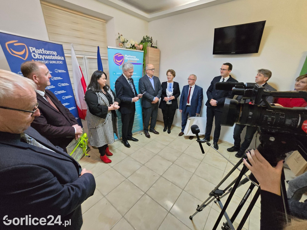 Otwarcie biura poselskiego Piotra Lachowicza (16.02.)