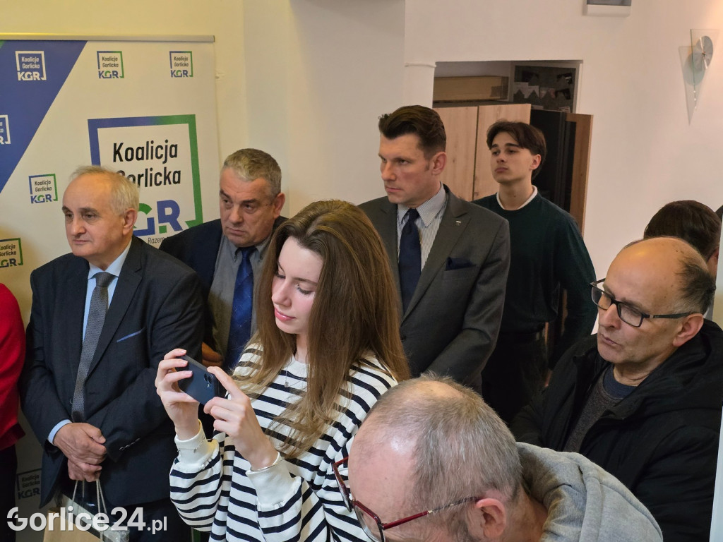 Otwarcie biura poselskiego Piotra Lachowicza (16.02.)