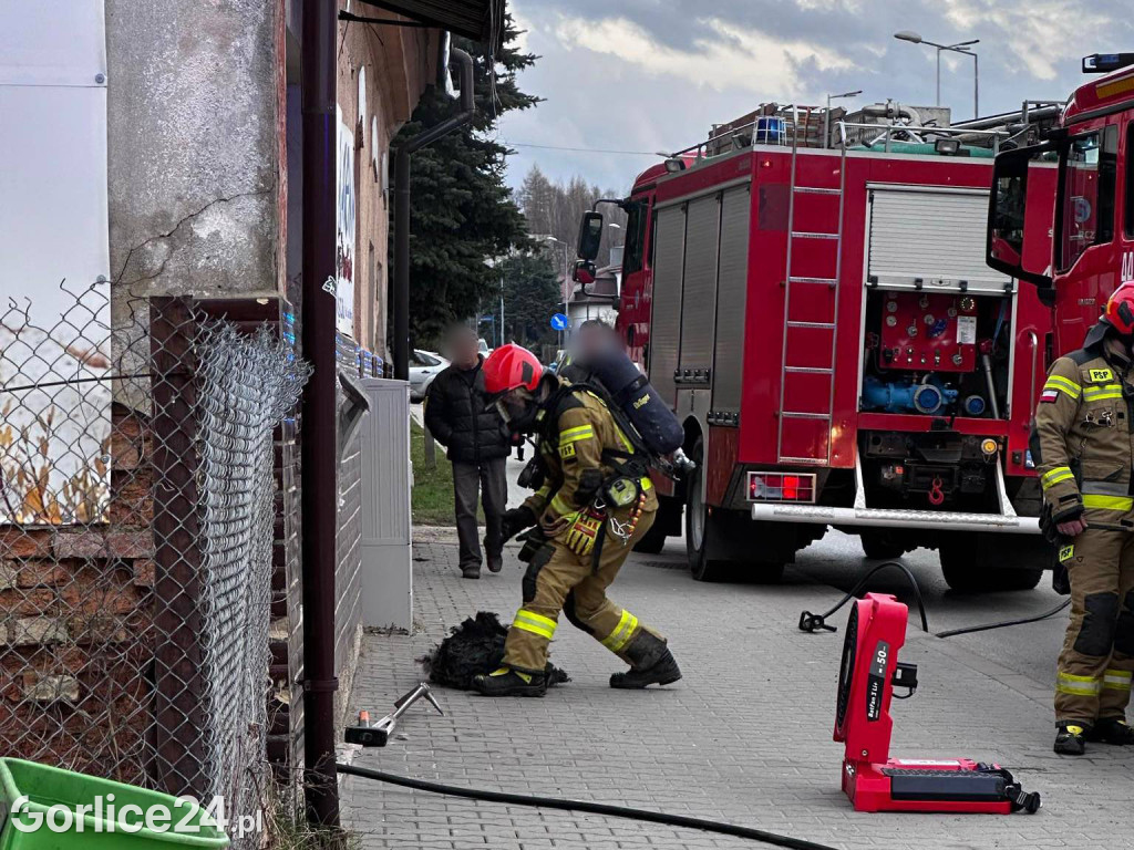 Gorlice. Pożar w piekarni (25.02.)