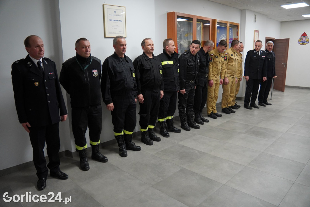 Przyrzeczenie 28 nowych druhen i druhów OSP (04.03.)