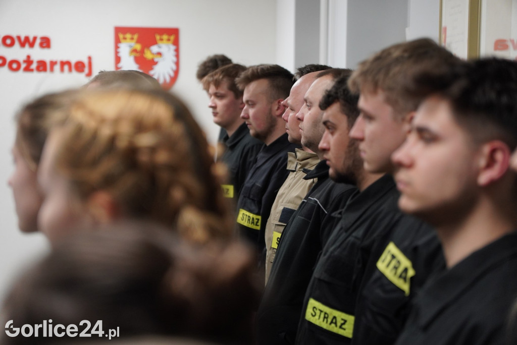Przyrzeczenie 28 nowych druhen i druhów OSP (04.03.)
