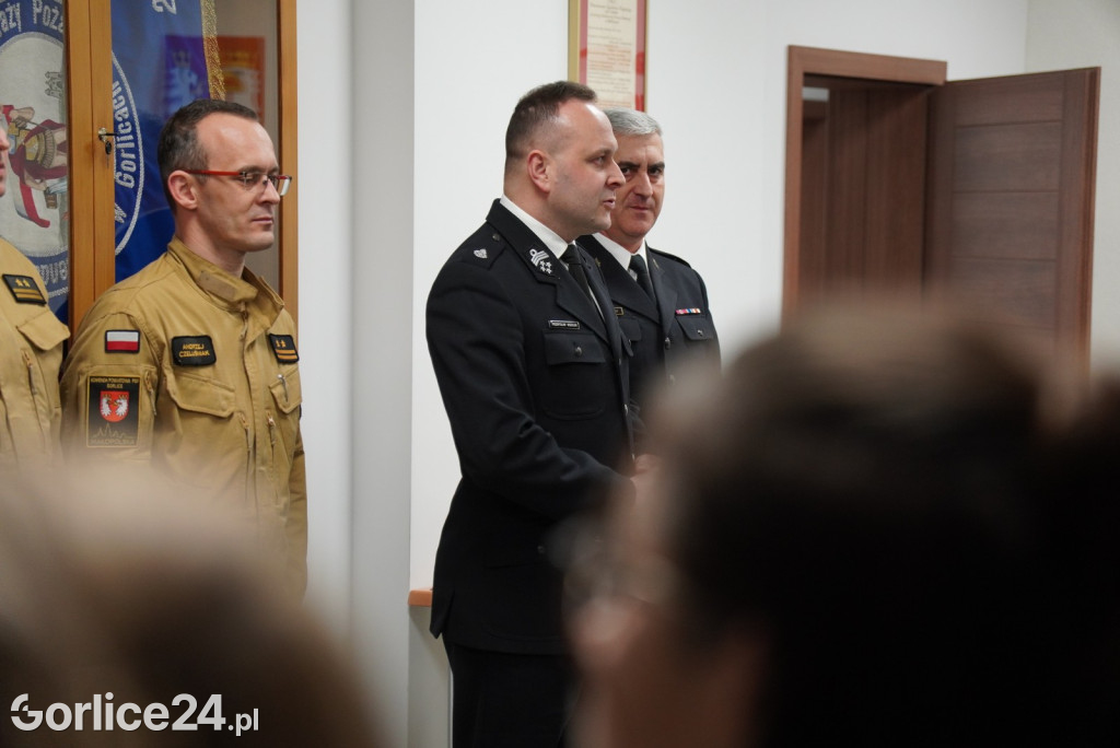 Przyrzeczenie 28 nowych druhen i druhów OSP (04.03.)