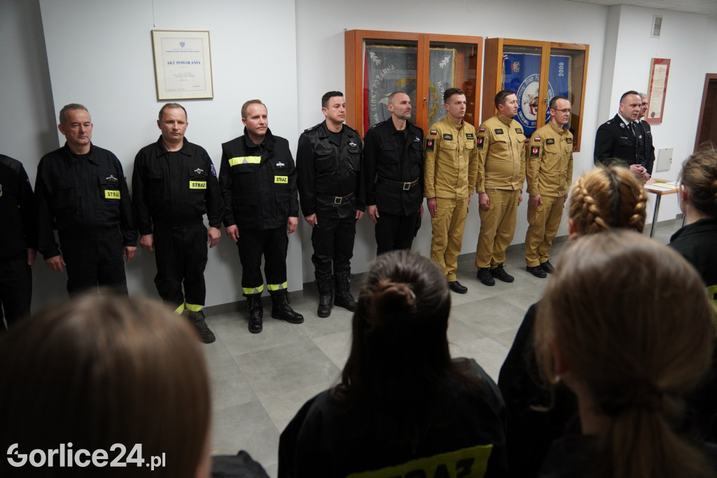 Przyrzeczenie 28 nowych druhen i druhów OSP (04.03.)
