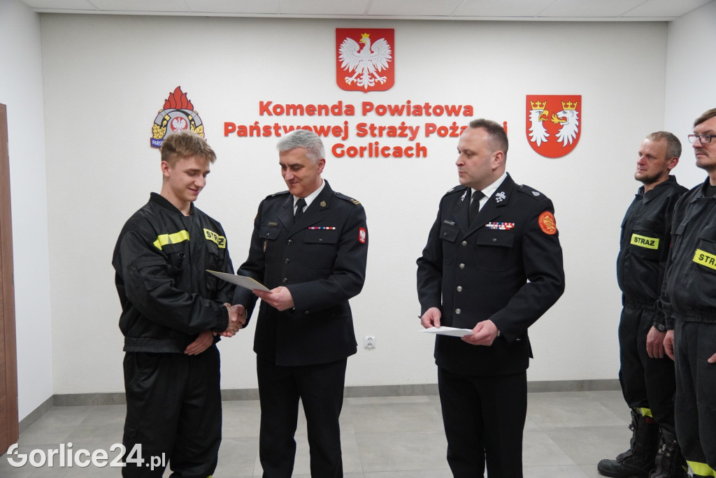 Przyrzeczenie 28 nowych druhen i druhów OSP (04.03.)