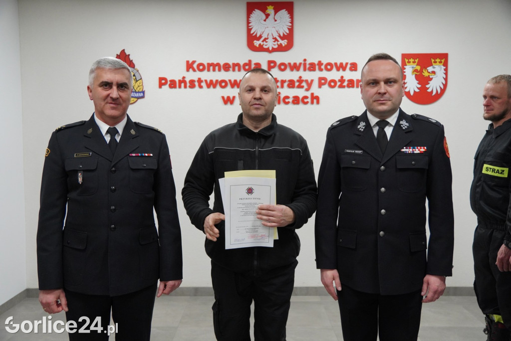 Przyrzeczenie 28 nowych druhen i druhów OSP (04.03.)