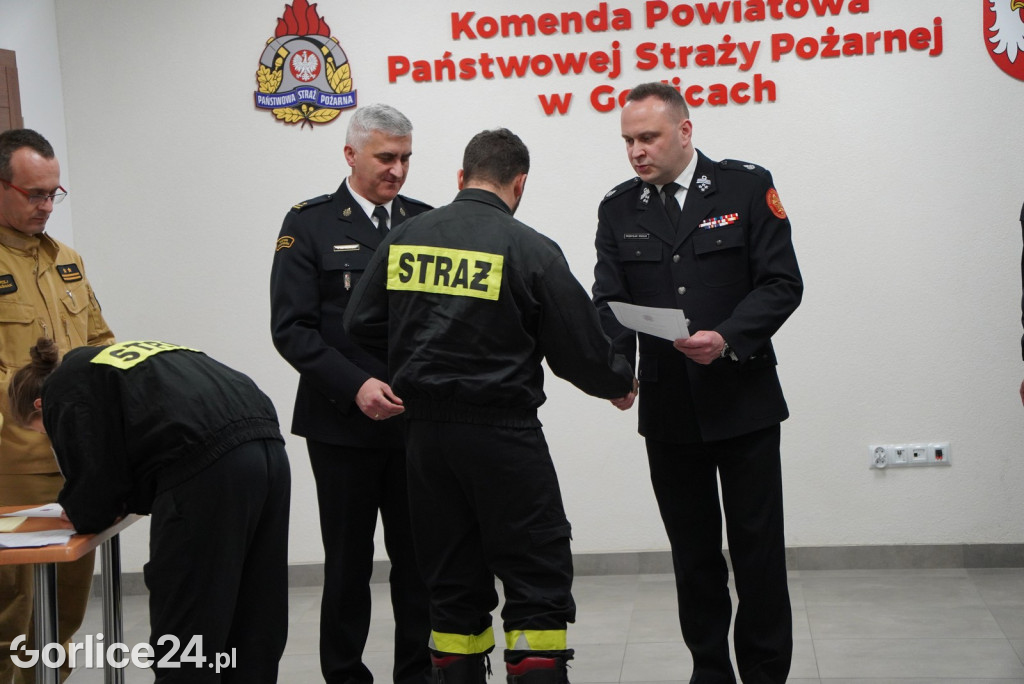 Przyrzeczenie 28 nowych druhen i druhów OSP (04.03.)