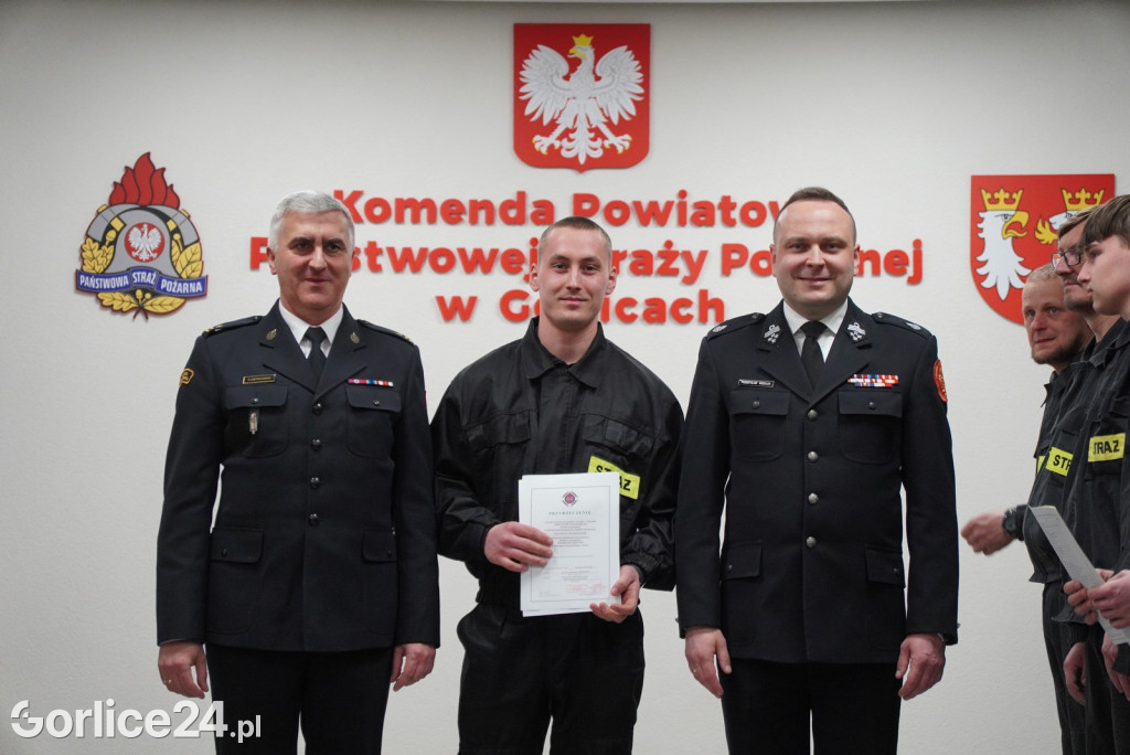 Przyrzeczenie 28 nowych druhen i druhów OSP (04.03.)