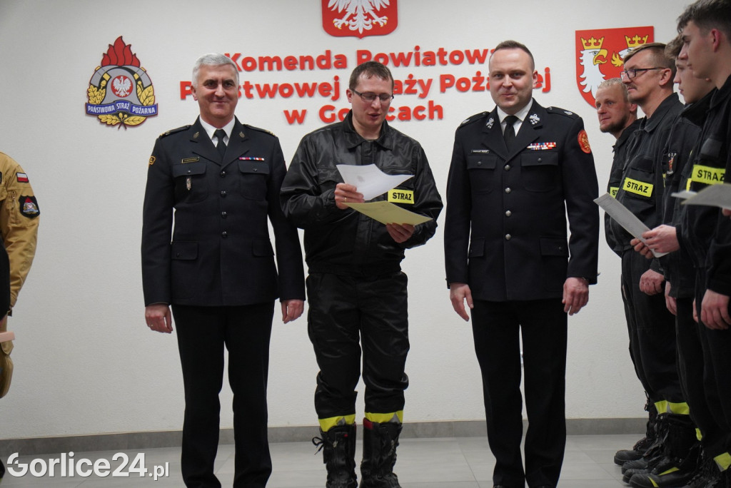 Przyrzeczenie 28 nowych druhen i druhów OSP (04.03.)