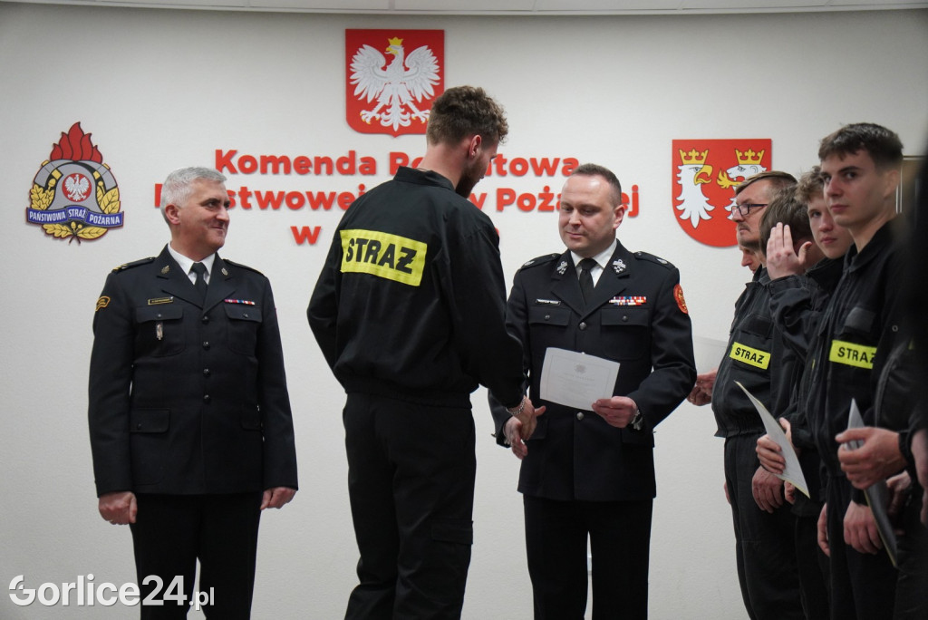 Przyrzeczenie 28 nowych druhen i druhów OSP (04.03.)