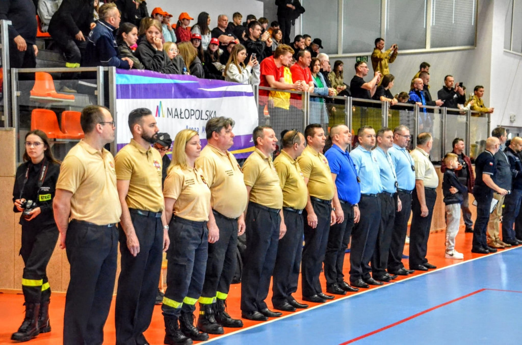 Wojewódzkie Halowe Zawody Sportowo-Pożarnicze w Łapczycy