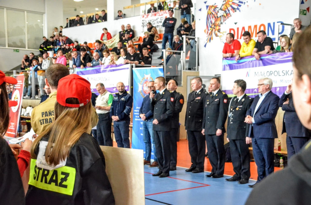 Wojewódzkie Halowe Zawody Sportowo-Pożarnicze w Łapczycy
