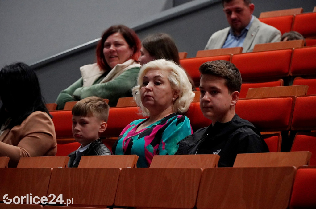 Eliminacje Powiatowe OTWP i nagrody za strażacki konkurs plastyczny