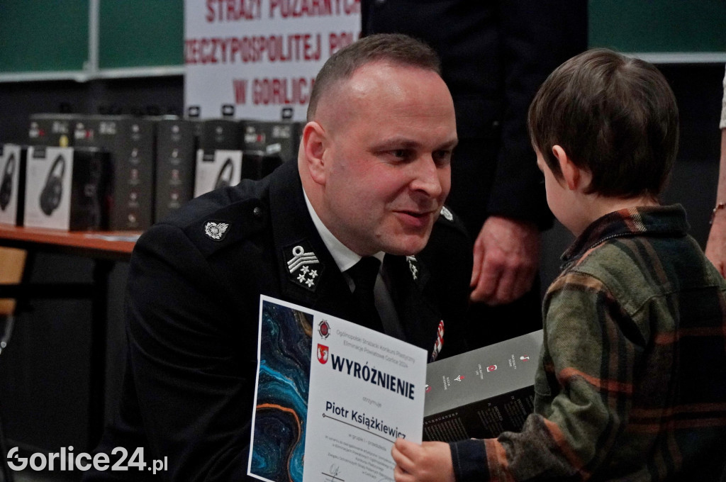 Eliminacje Powiatowe OTWP i nagrody za strażacki konkurs plastyczny