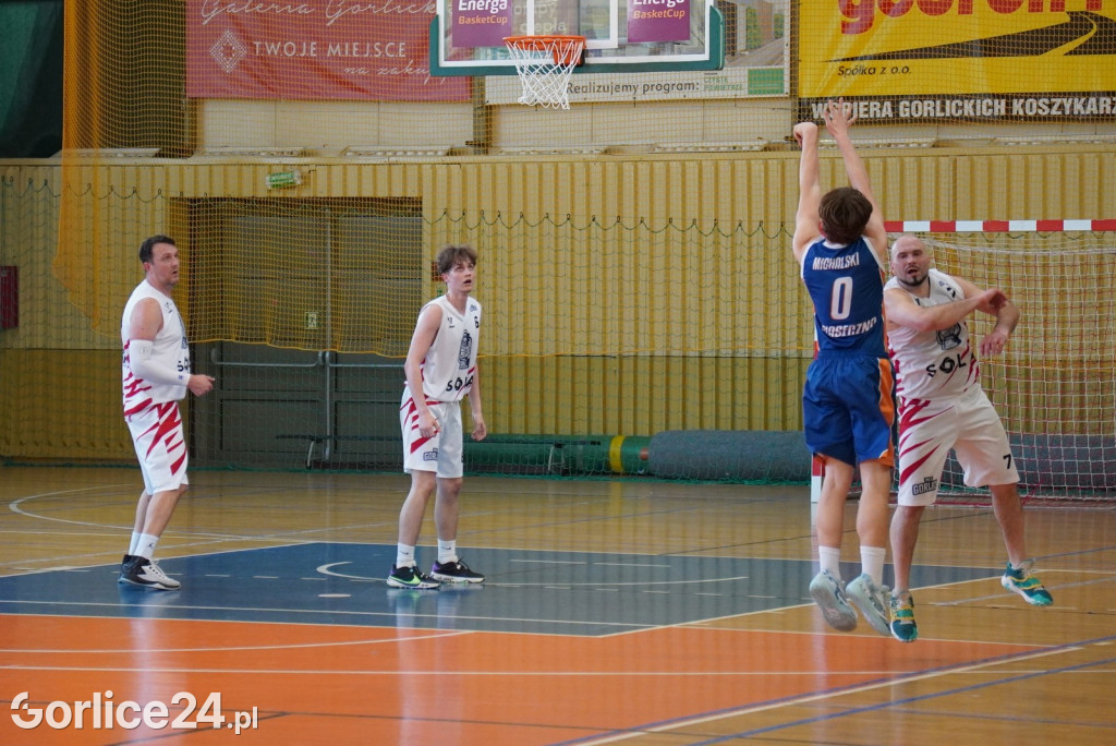 Turniej Koszykówki: MKS Gorlice - MUKS Piaseczno (12.04.)