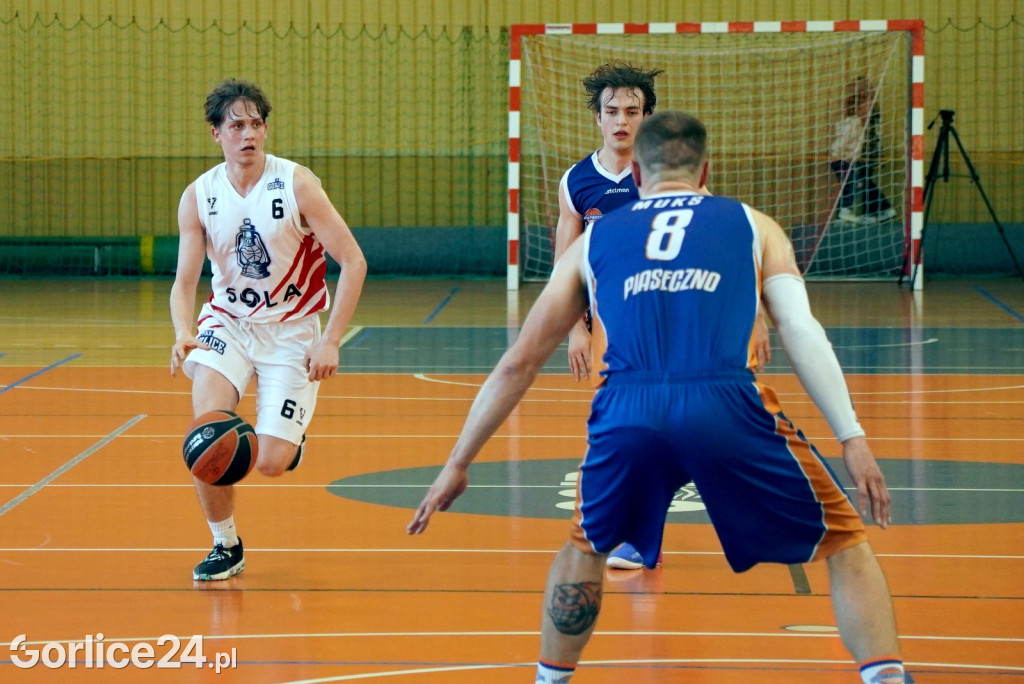Turniej Koszykówki: MKS Gorlice - MUKS Piaseczno (12.04.)