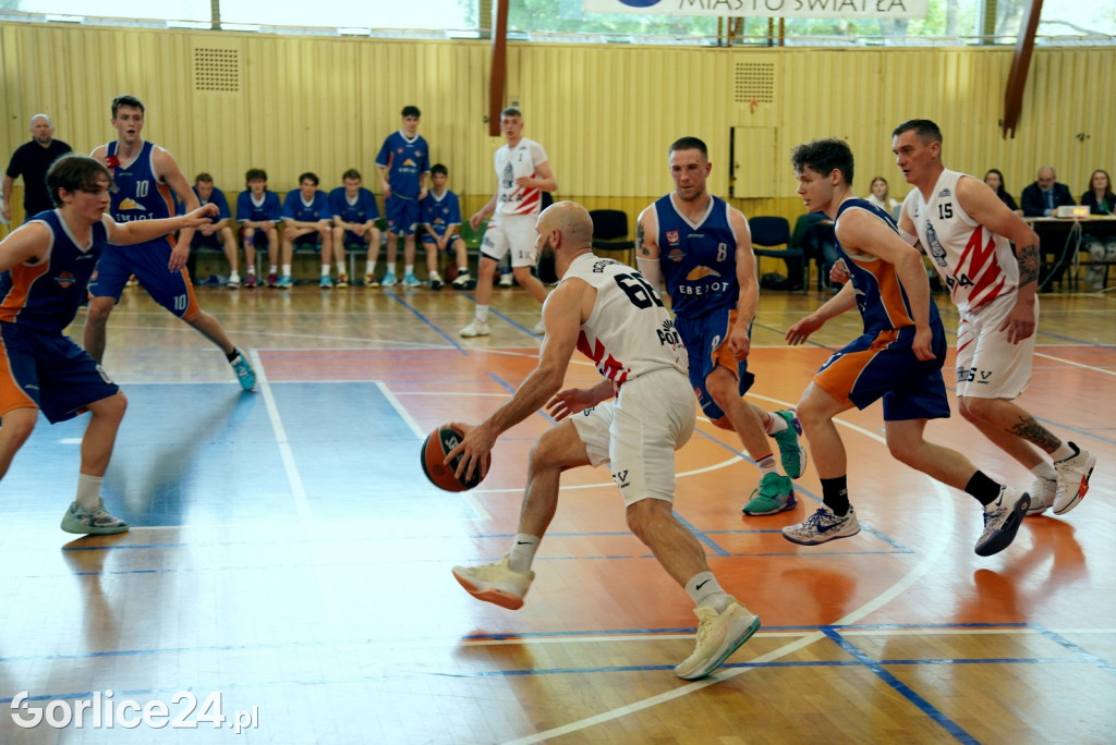 Turniej Koszykówki: MKS Gorlice - MUKS Piaseczno (12.04.)