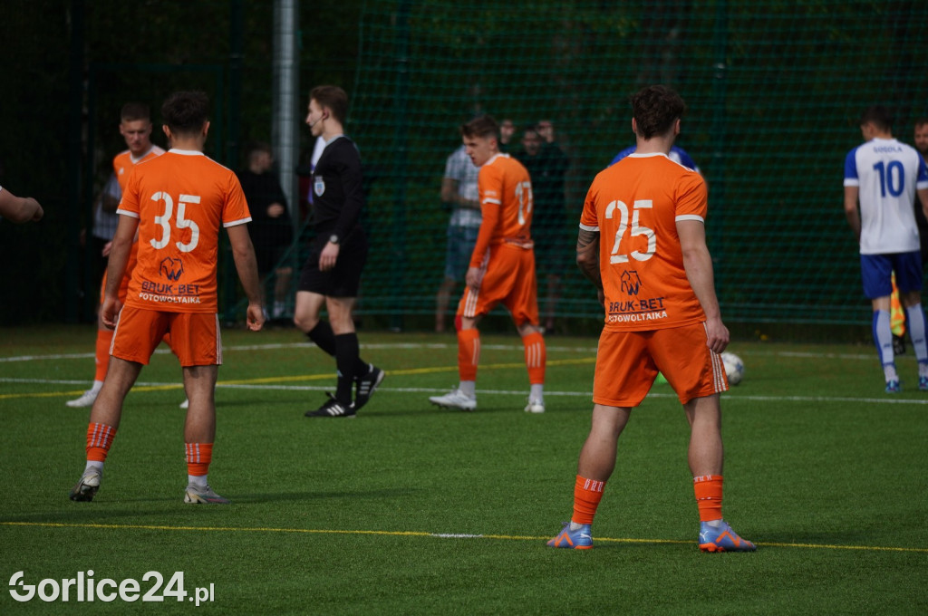 IV Liga: GKS Glinik - Termalica II Nieciecza (13.04.)