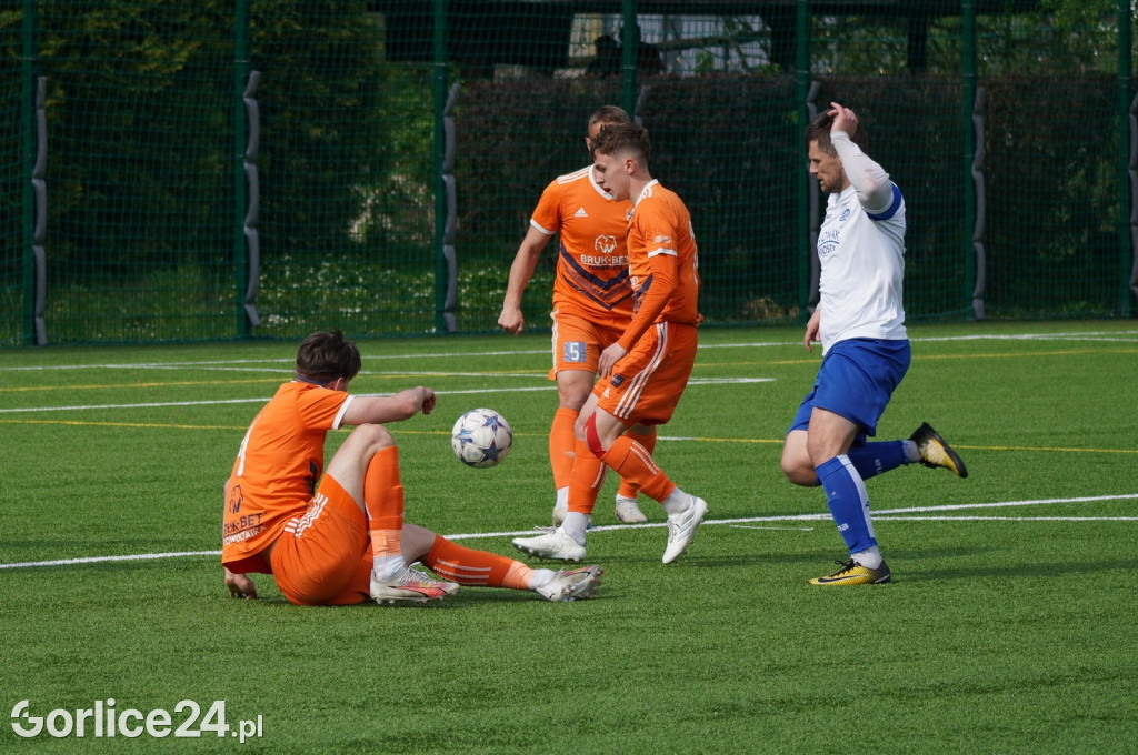 IV Liga: GKS Glinik - Termalica II Nieciecza (13.04.)