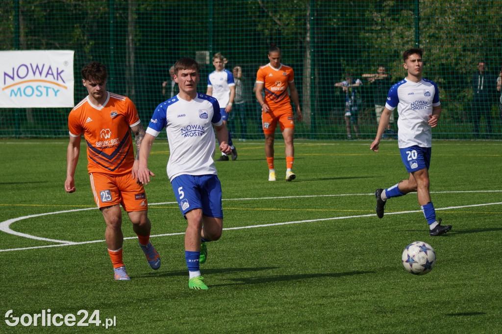 IV Liga: GKS Glinik - Termalica II Nieciecza (13.04.)