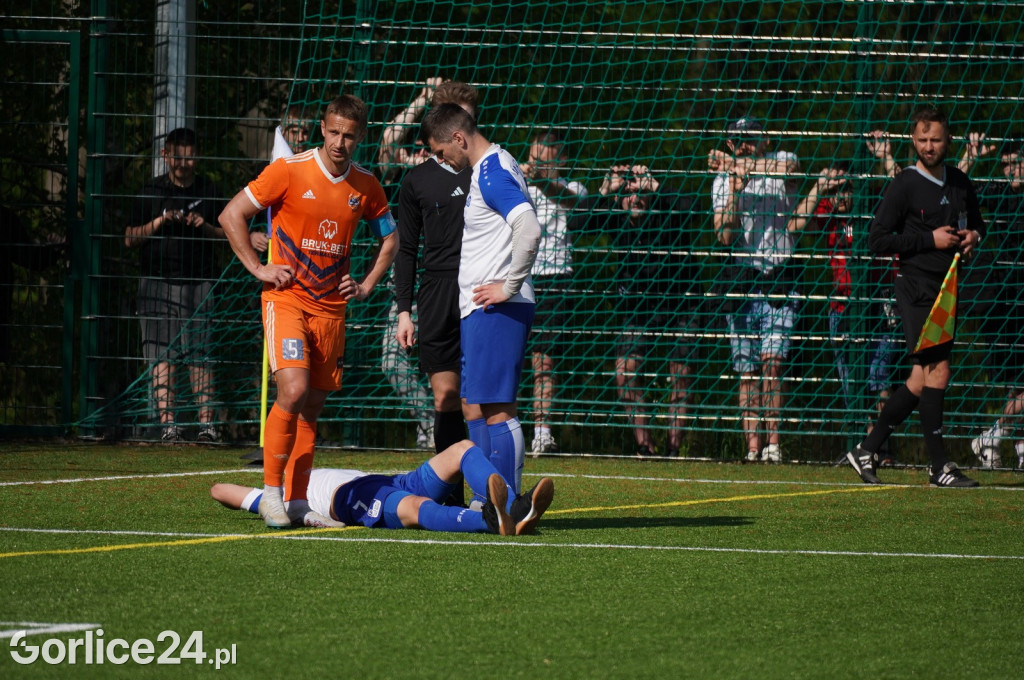IV Liga: GKS Glinik - Termalica II Nieciecza (13.04.)