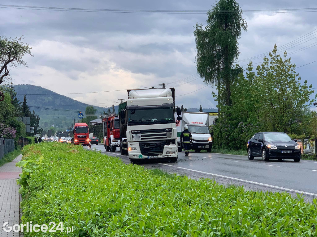 Kolizja w Ropicy Polskiej (15.04.)