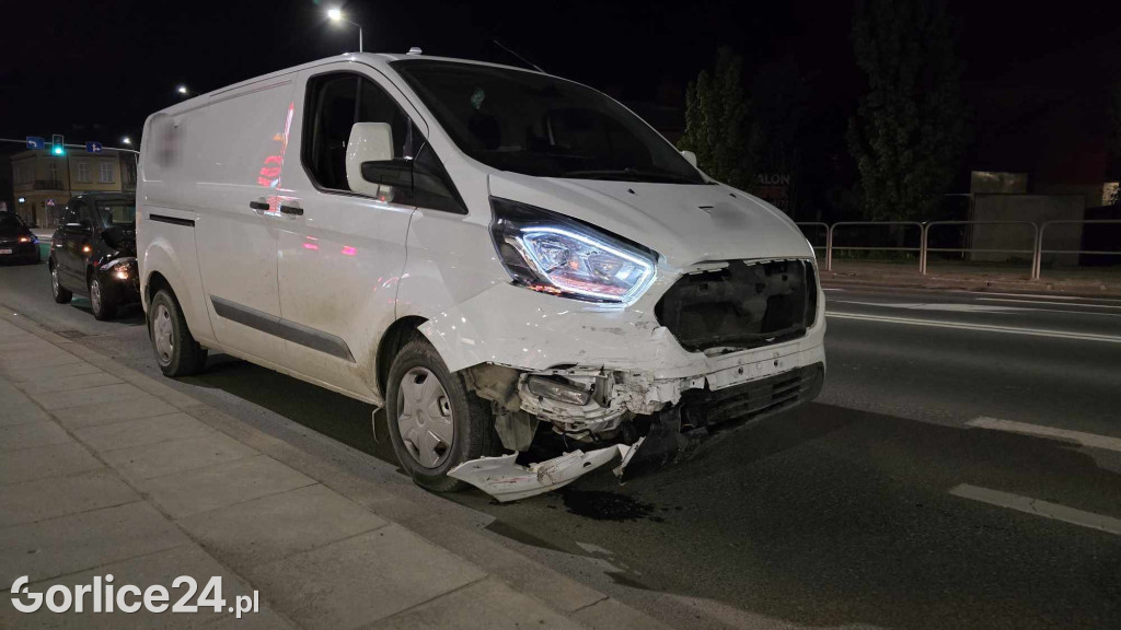 Kolizja na skrzyżowaniu ze światłami na Zawodziu (18.04.)