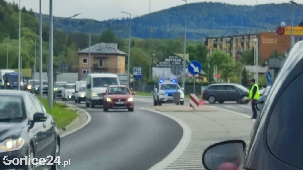Kolizja na ulicy Parkowej (19.04.]l)