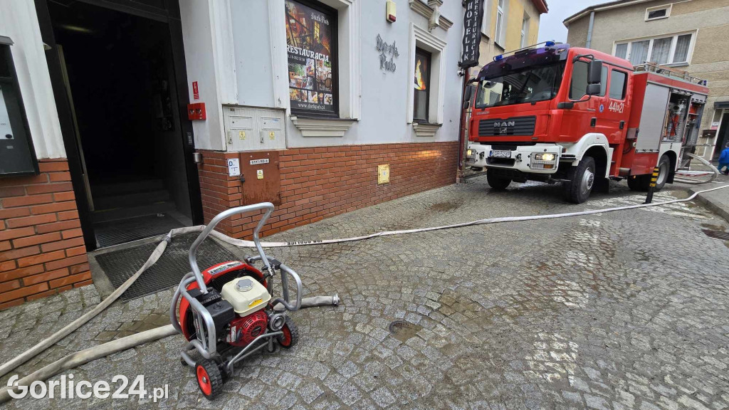 Pożar w centrum Gorlic (21.04.)