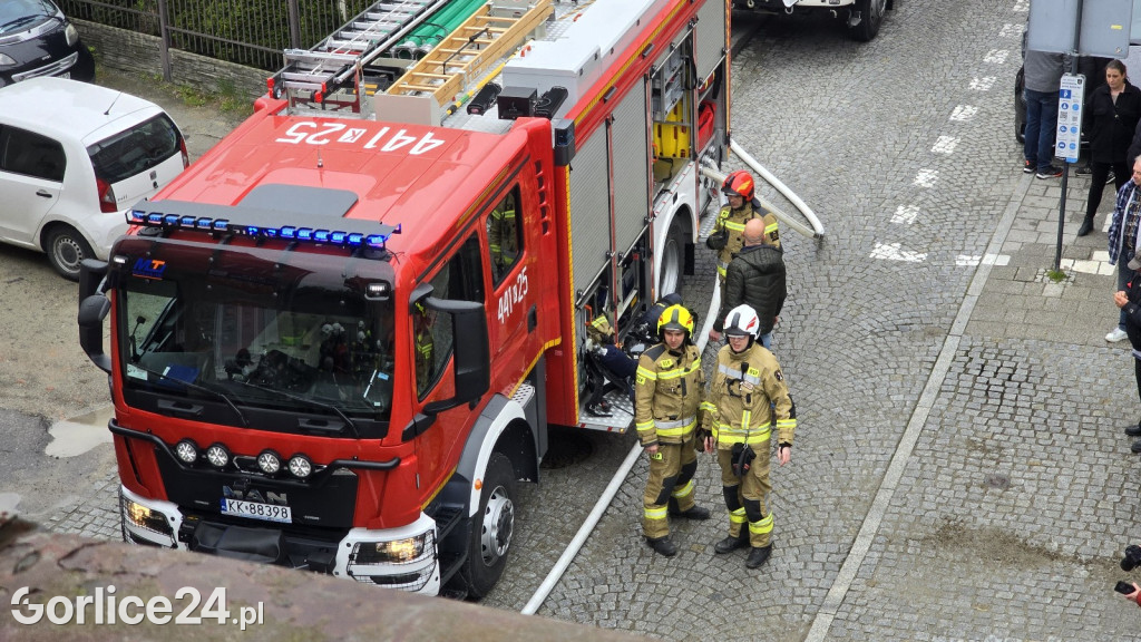 Pożar w centrum Gorlic (21.04.)