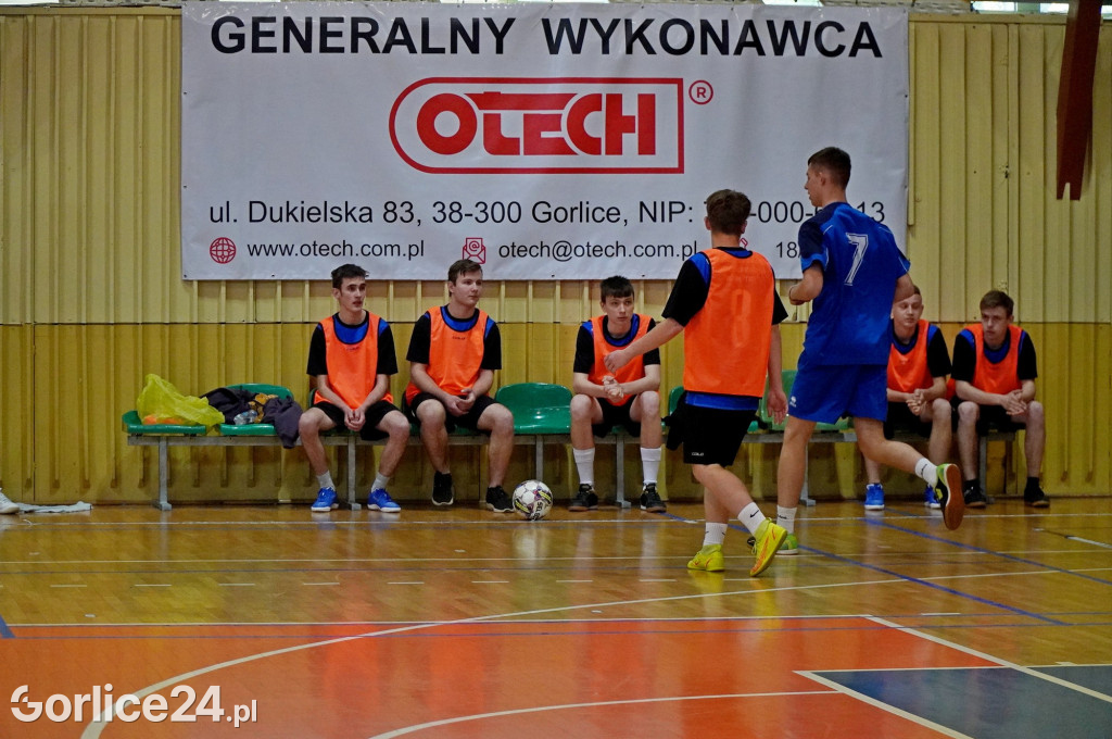  XXV Wojewódzkie Mistrzostwa OHP w Halowej Piłce Nożnej Chłopców