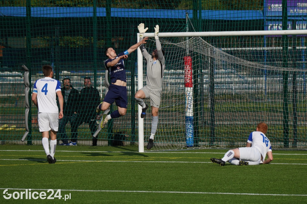 IV Liga: GKS Glinik - Niwa Nowa Wieś (27.04.)
